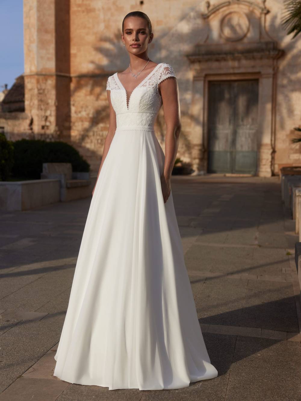 bianco-evento-bridal-dress-klarysa-_1__1